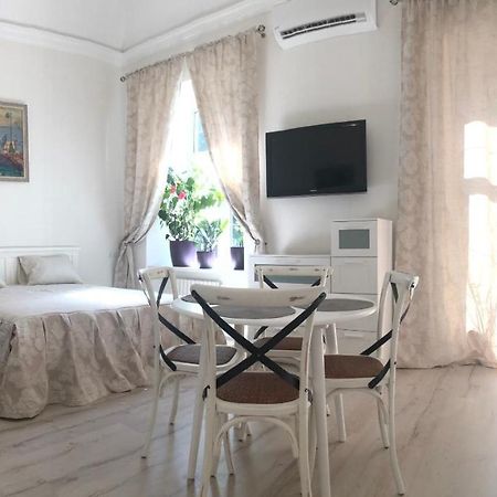 The Gardenapartments Одесса Экстерьер фото