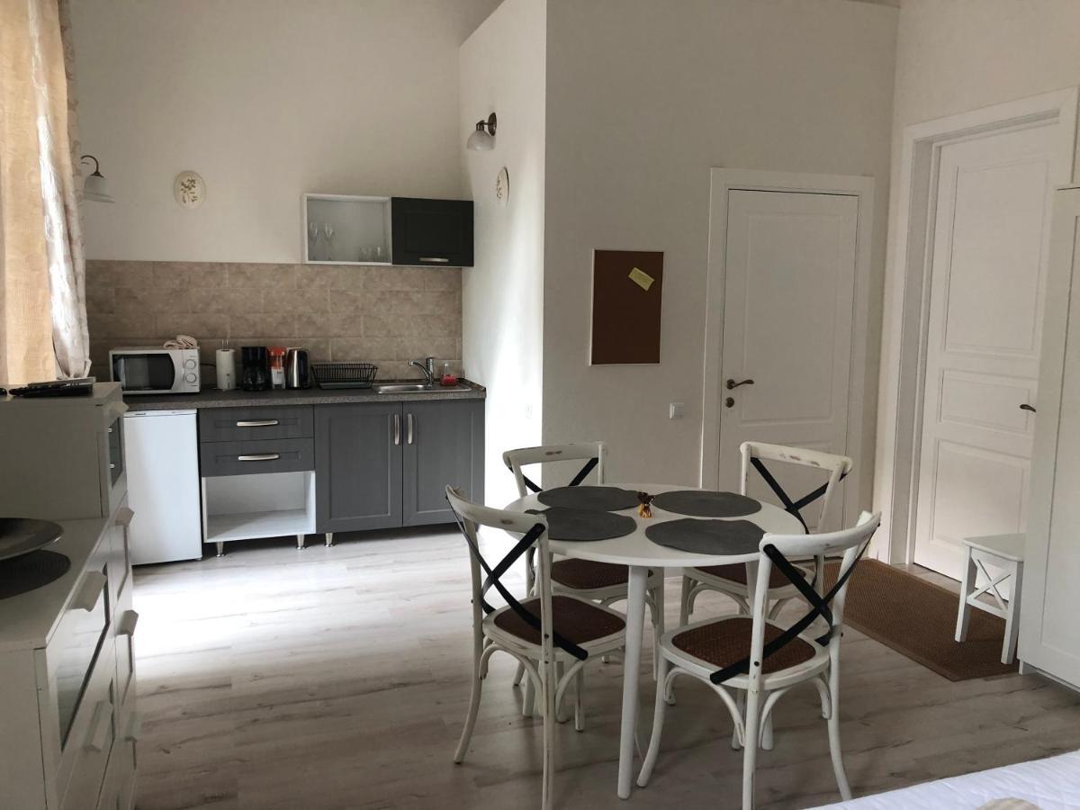 The Gardenapartments Одесса Экстерьер фото
